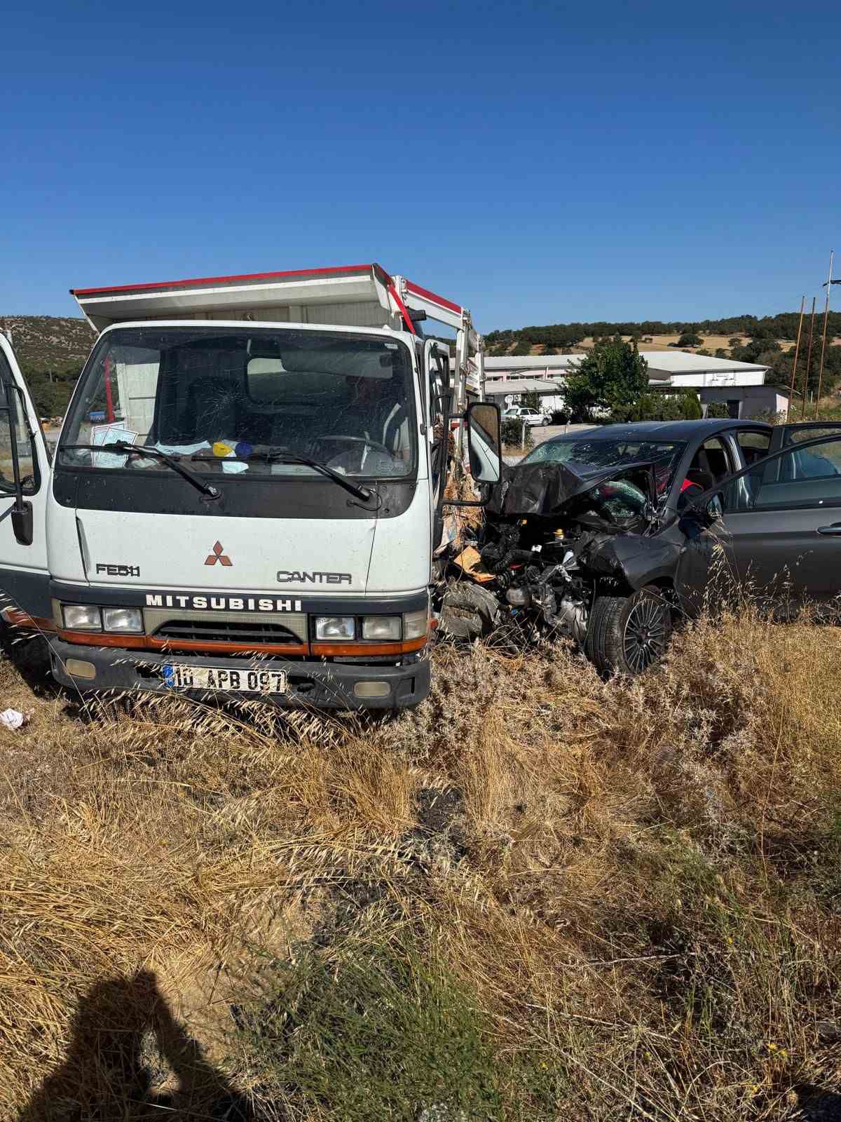 Balıkesir&rsquo;de trafik kazası: 3 yaralı
