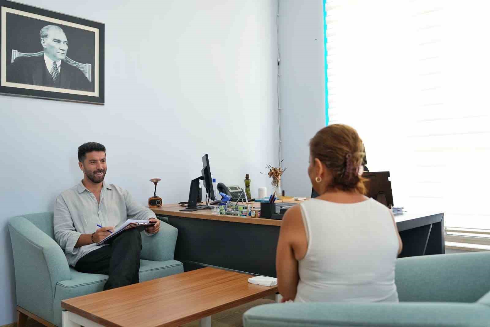 Konyaaltı’nda vatandaşa ücretsiz diyetisyen ve psikolog desteği