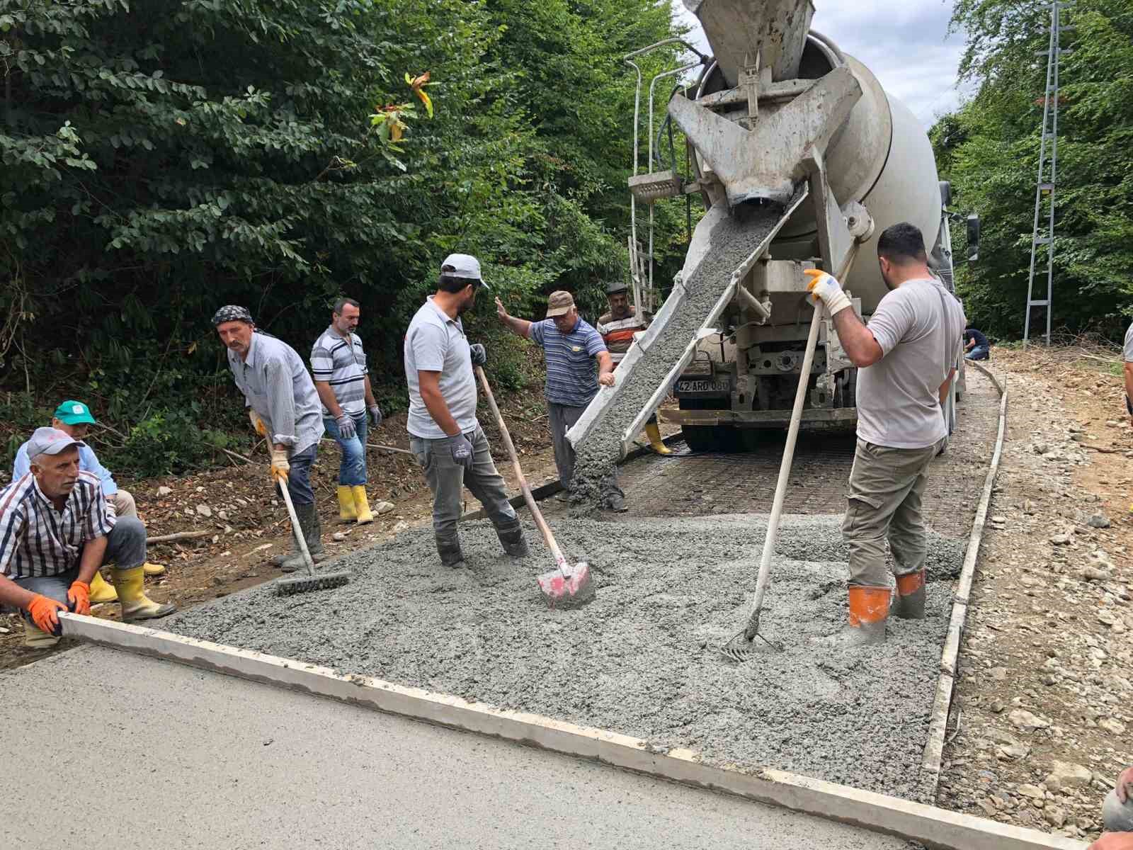 Sinop’ta köylüler kendi yollarını yaptı: "Artık yeter dedik ve yola çıktık"