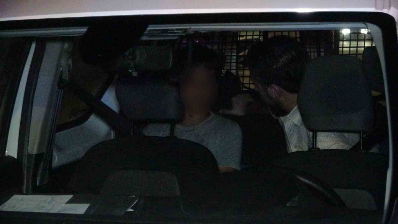 Adıyaman’da 12 yaşındaki çocuk annesini kurtarmak için babasını bıçakladı