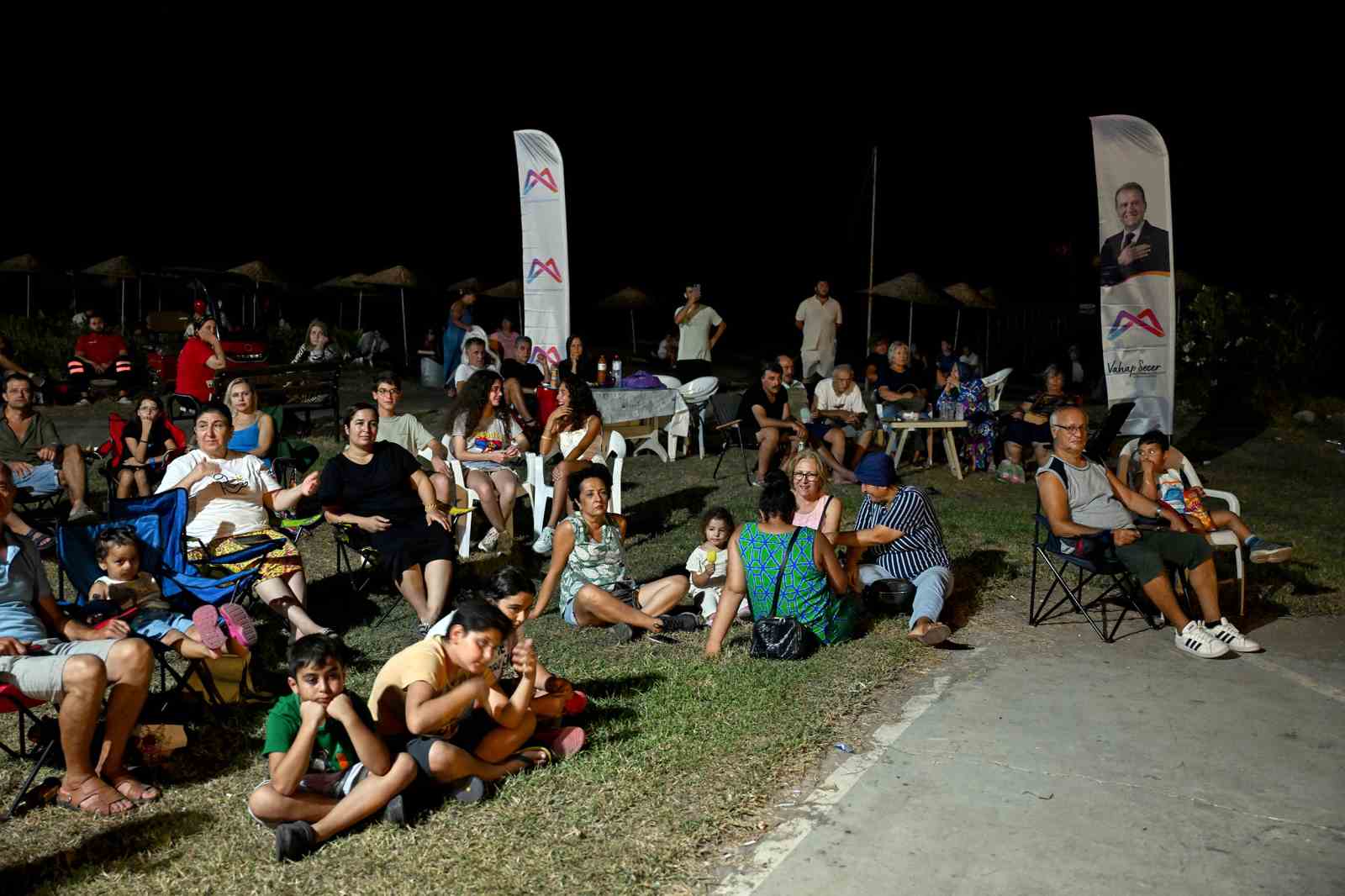 Mersin&rsquo;de yazın son g&uuml;nleri konserlerle şenlendi
