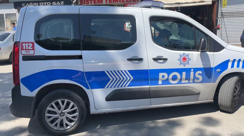 Bolu’da alkollü yolcu, taksi şoförüne kurusıkı silah çekti
