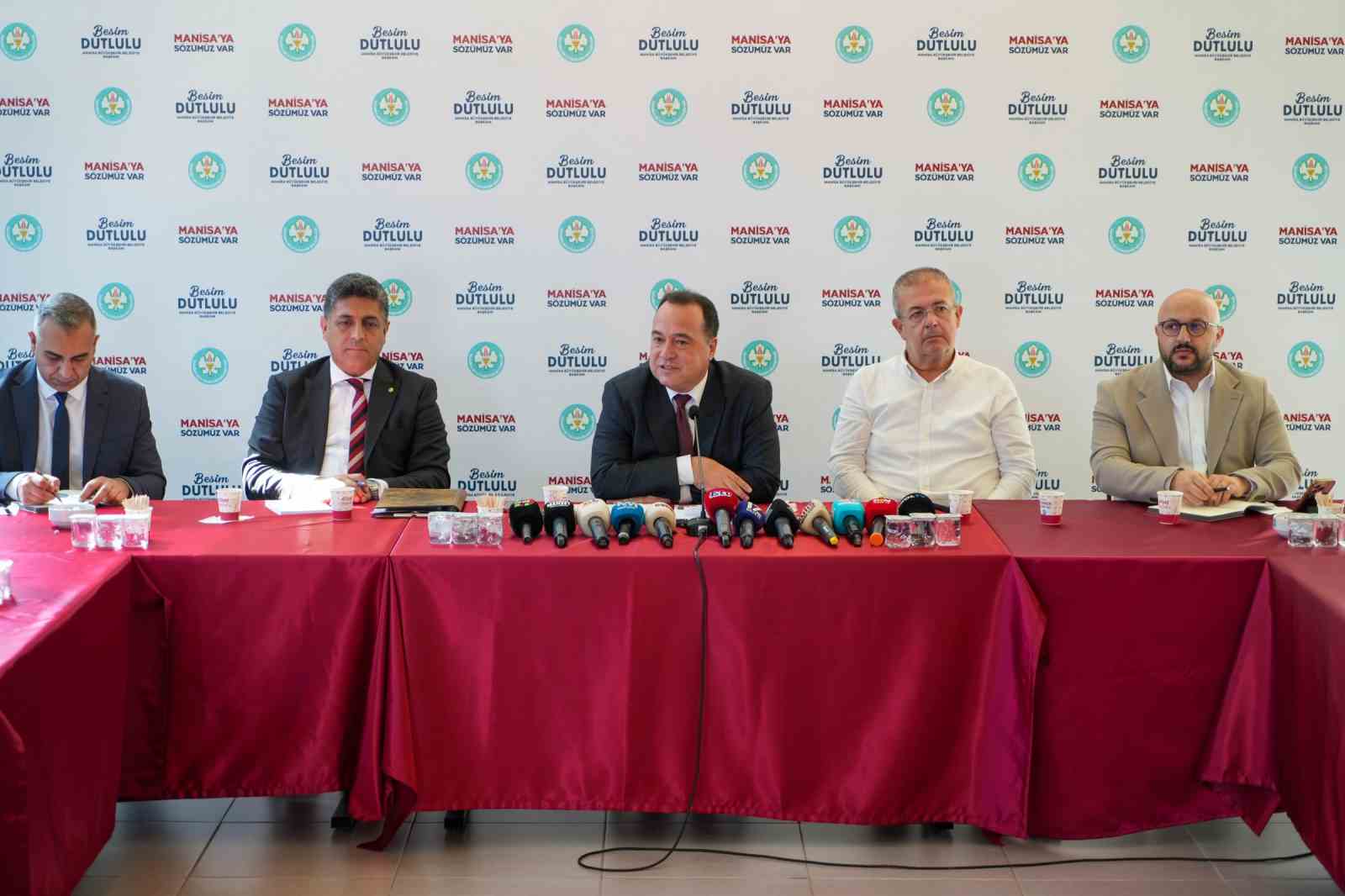 Başkan Dutlulu: "5 bin tane gencimize, üniversite öğrencimize aylık 1000 TL olmak üzere burs başlayacak"