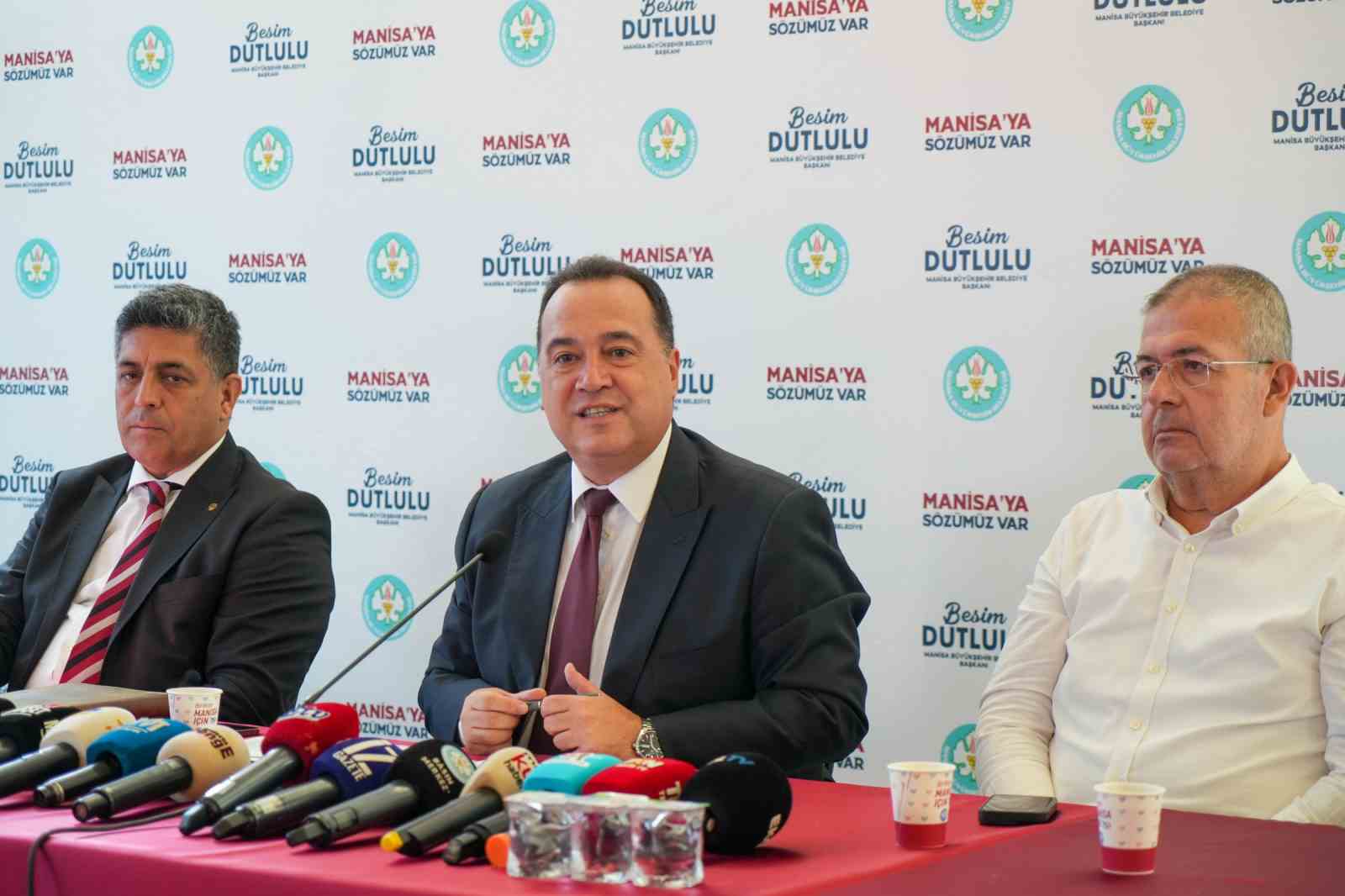 Başkan Dutlulu: "5 bin tane gencimize, &uuml;niversite &ouml;ğrencimize aylık 1000 TL olmak &uuml;zere burs başlayacak"
