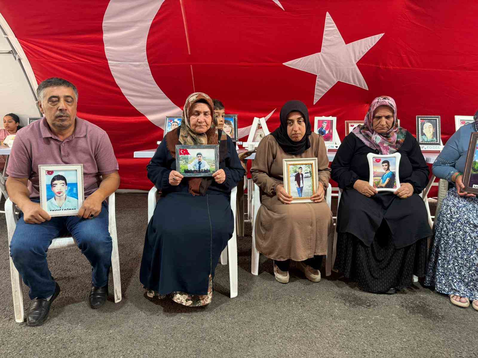 Diyarbakır annelerinin evlat n&ouml;beti 7&rsquo;nci yılına giriyor
