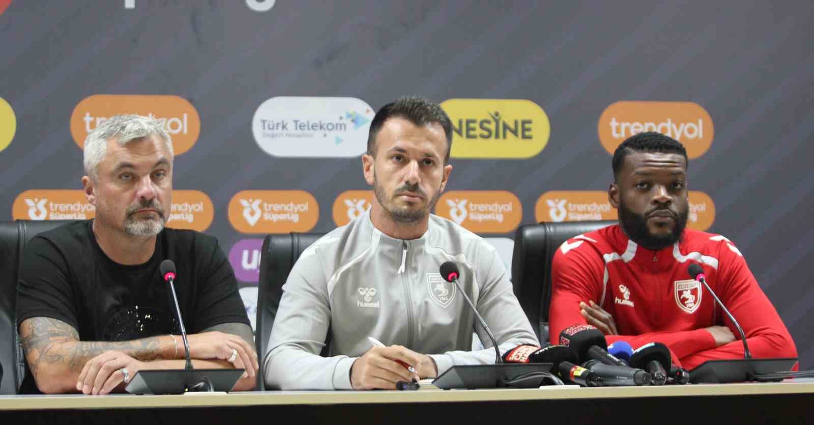 Olivier Ntcham: "UEFA Avrupa Ligi&rsquo;nde olmak bizim i&ccedil;in b&uuml;y&uuml;k zevk"
