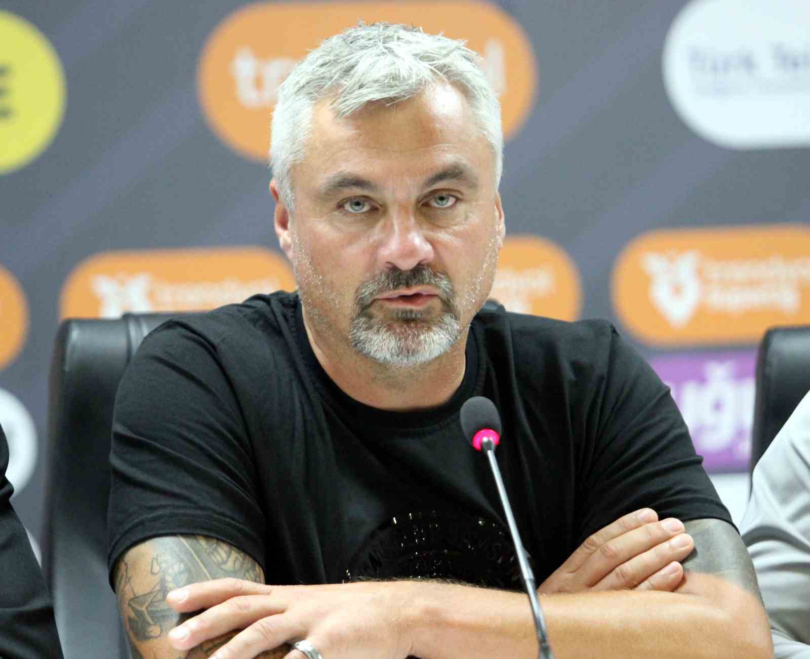 Thomas Reis: "Yolumuza Avrupa Ligi’nde devam etmek istiyoruz"