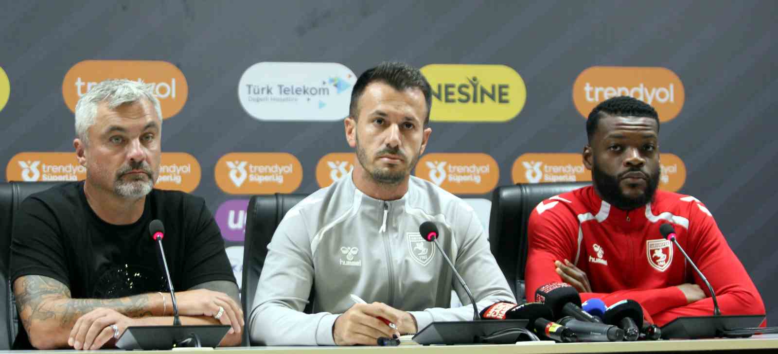 Thomas Reis: "Yolumuza Avrupa Ligi&rsquo;nde devam etmek istiyoruz"
