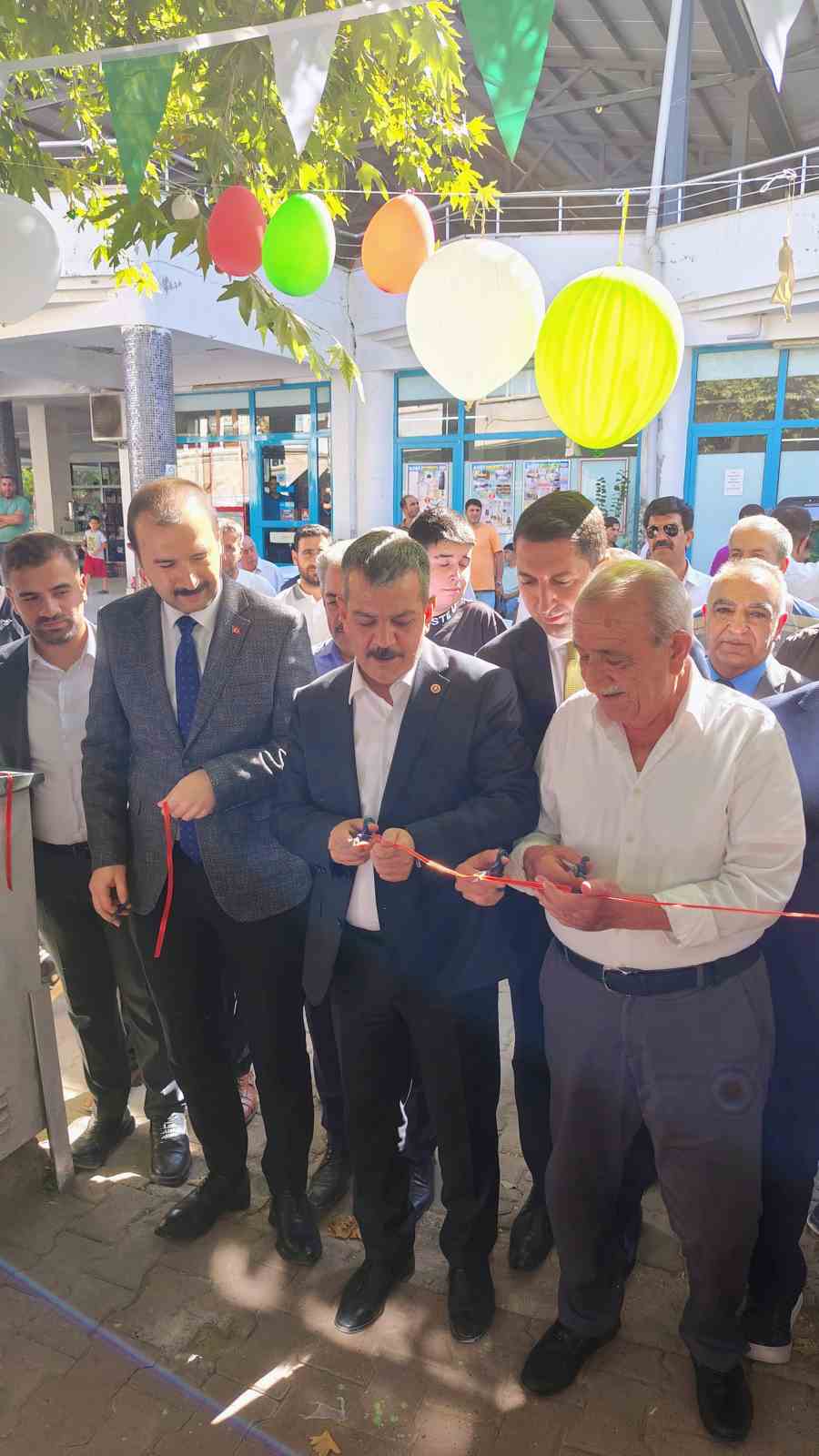 Paluspor kul&uuml;p ofisi t&ouml;renle a&ccedil;ıldı
