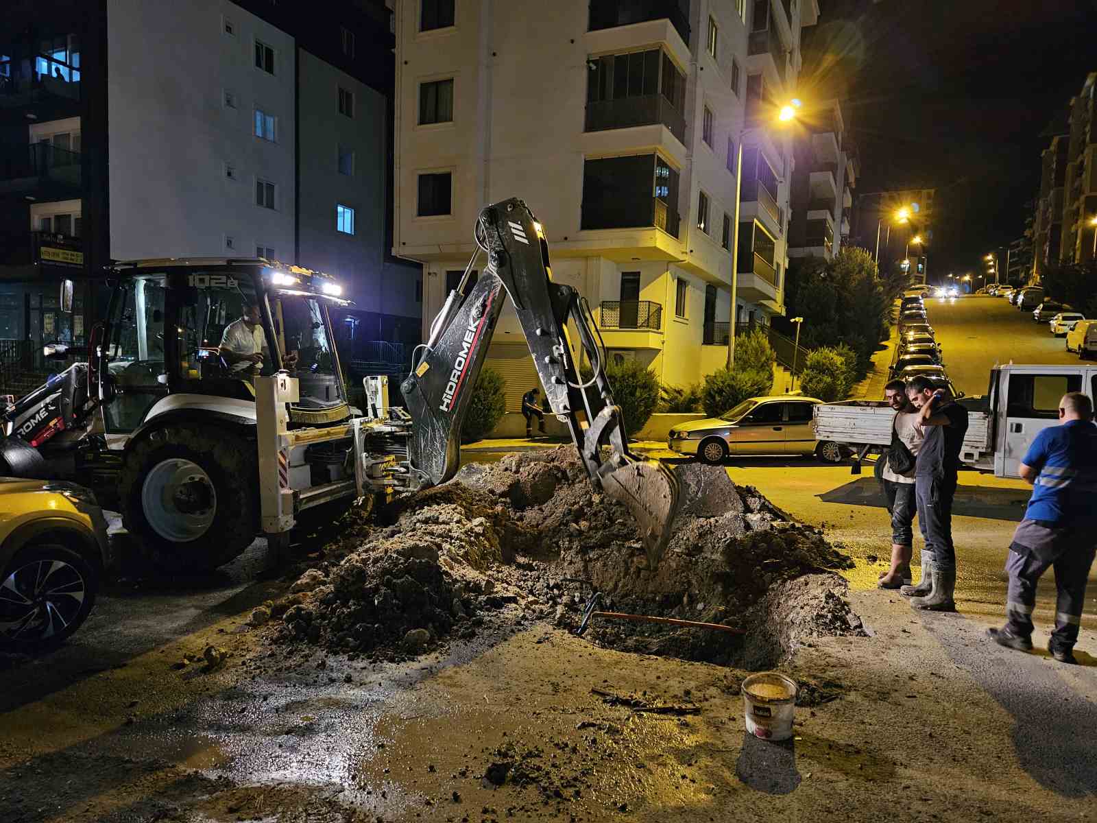 Edirne’de su arızası çalışmasında doğalgaz hattı patladı: Facianın eşiğinden dönüldü