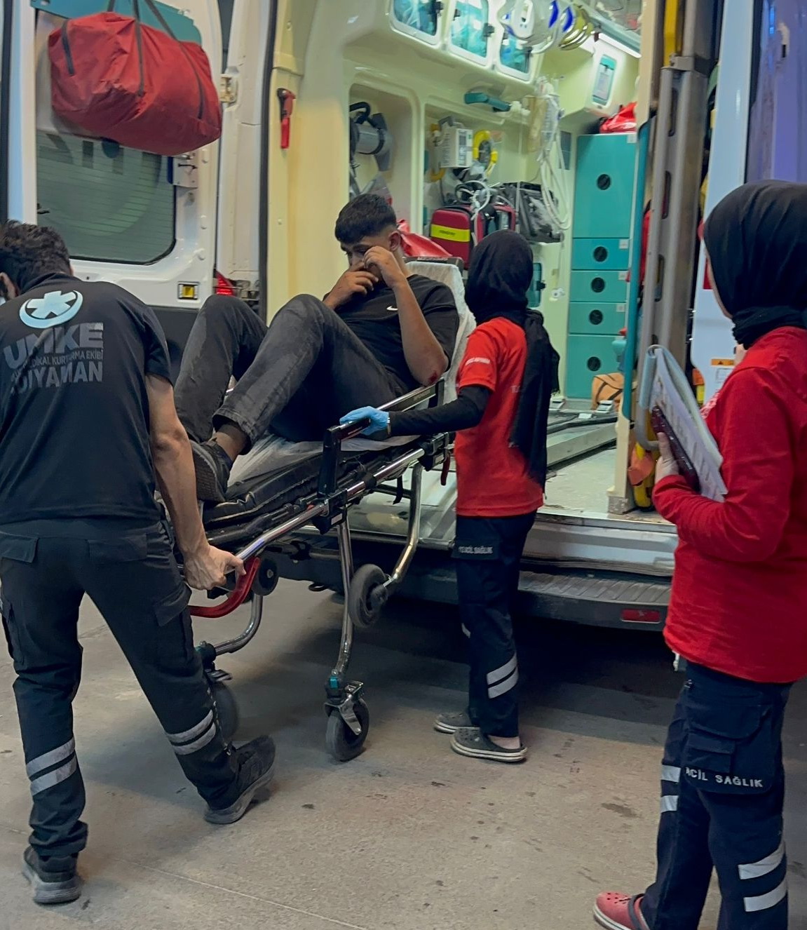 Devrilen motosikletin sürücüsü yaralandı