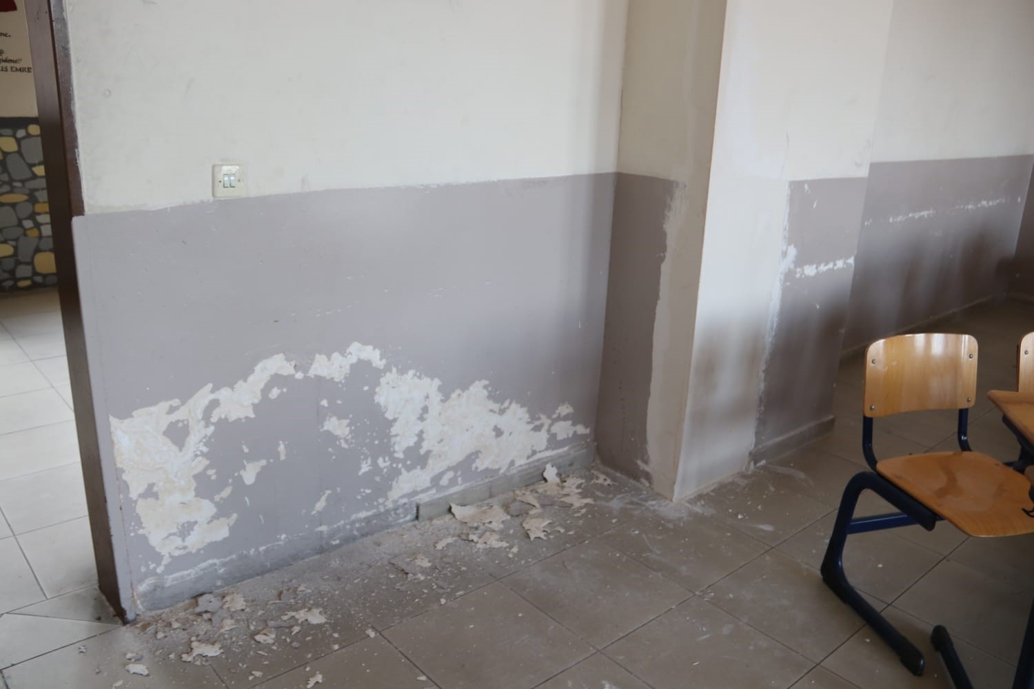 Balıkesir&rsquo;deki okullar el birliğiyle yenilendi: Denetimli serbestlik y&uuml;k&uuml;ml&uuml;lerinden eğitime katkı
