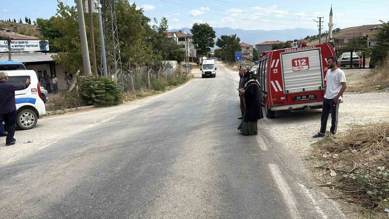 Erbaa’da feci kaza: 1 çocuk ağır yaralandı, hamile kadın bebeğini kaybetti
