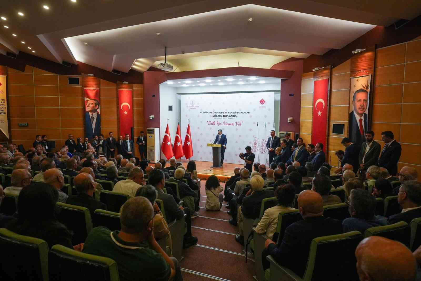 Cumhurbaşkanı Yardımcısı Yılmaz: "Kerbela&rsquo;da yaşanan neyse aslında Gazze&rsquo;de de bir benzeri yaşanıyor"
