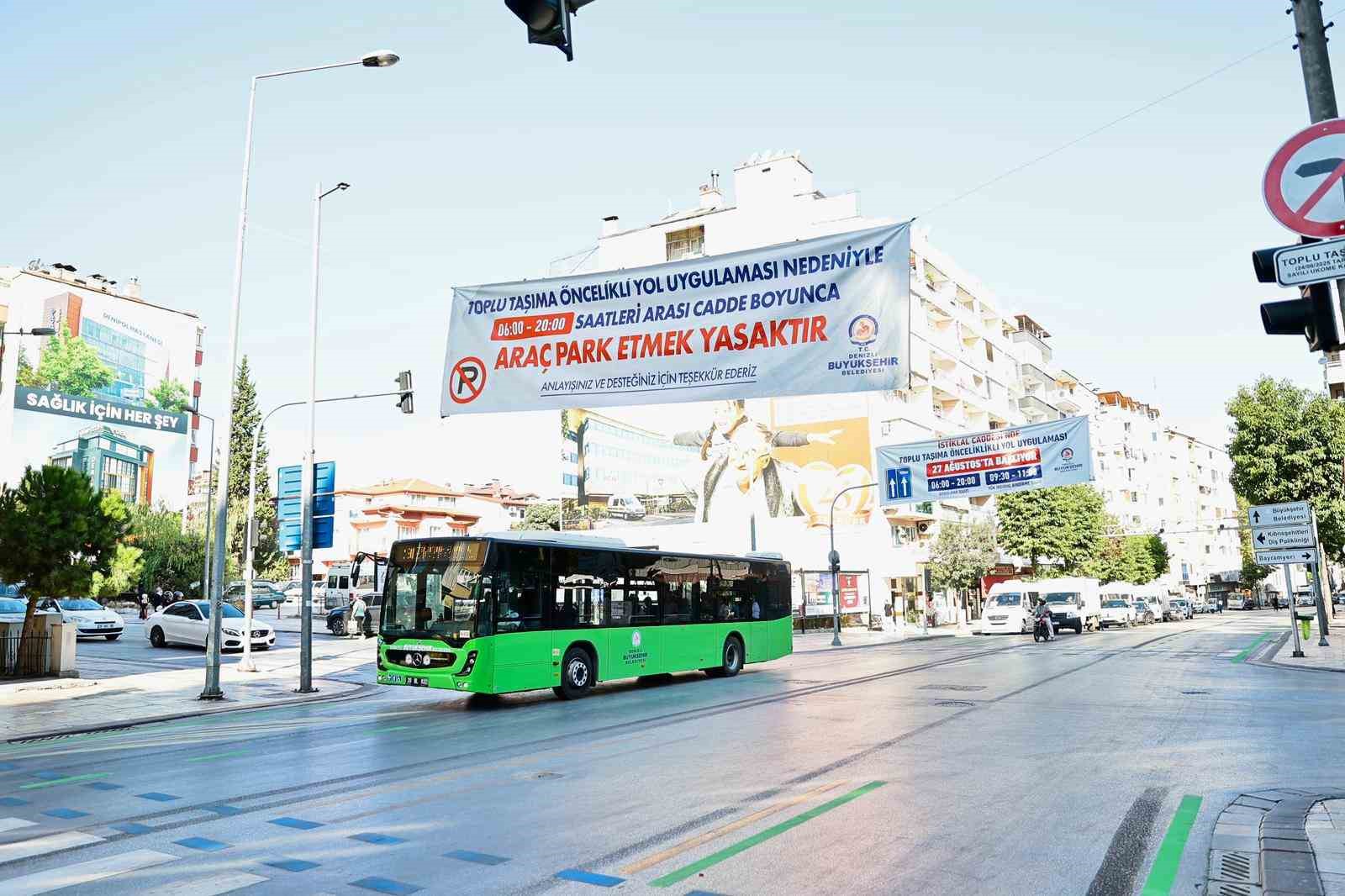 Başkan &Ccedil;avuşoğlu yıllar sonra kendisiyle &ccedil;elişti

