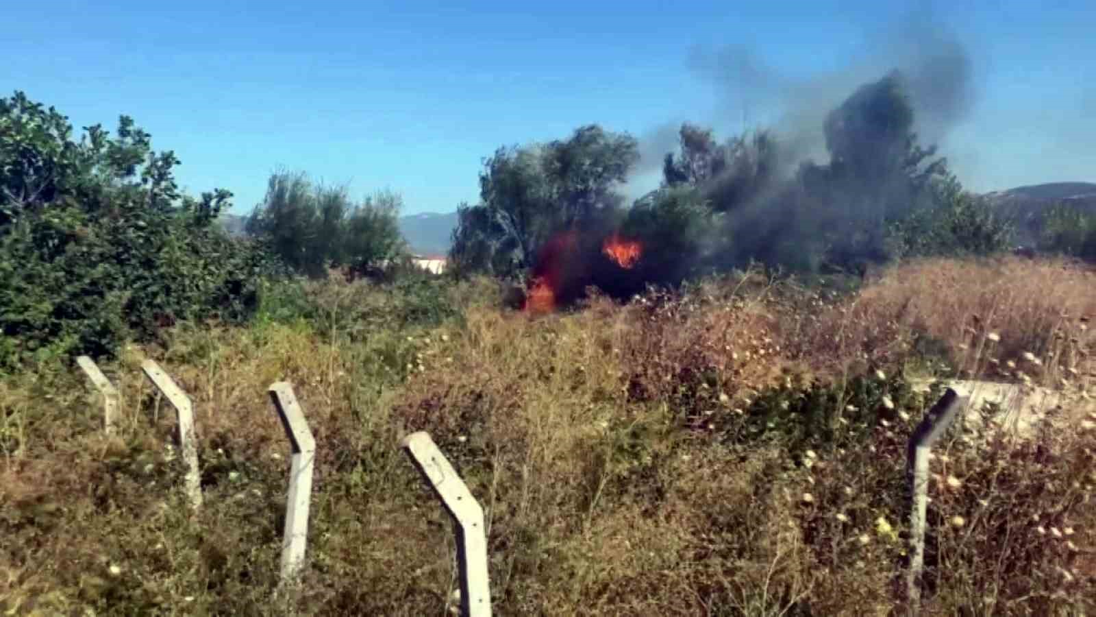 Otluk ve ağaçlık alanda çıkan yangın paniğe sebep oldu
