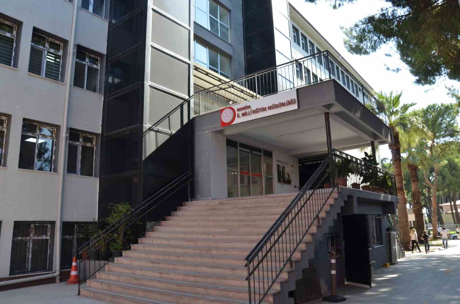 Milli eğitimden &ouml;zel okullara ağır yaptırım uyarısı
