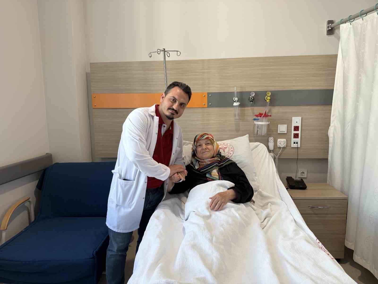 Yalova&rsquo;da beyin anevrizması kapalı y&ouml;ntemle tedavi edildi
