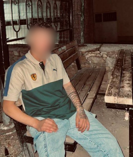 Kırşehir&rsquo;de gencin bı&ccedil;aklanarak &ouml;ld&uuml;r&uuml;ld&uuml;ğ&uuml; olayın g&uuml;venlik kamera g&ouml;r&uuml;nt&uuml;leri ortaya &ccedil;ıktı
