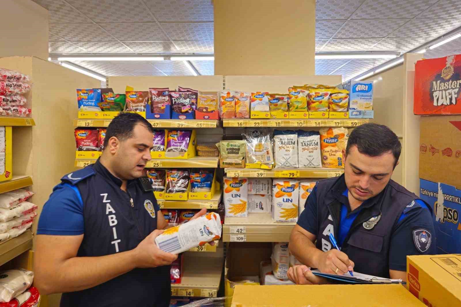 K&ouml;şk Belediyesi marketleri denetledi

