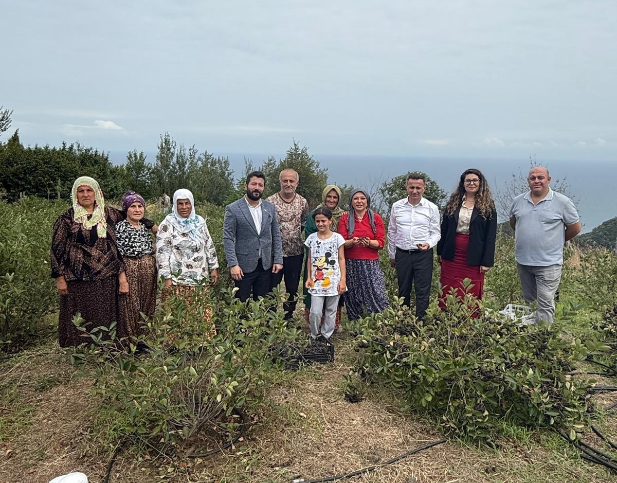 Aronya Ak&ccedil;aabat&rsquo;tan d&uuml;nyaya a&ccedil;ılıyor
