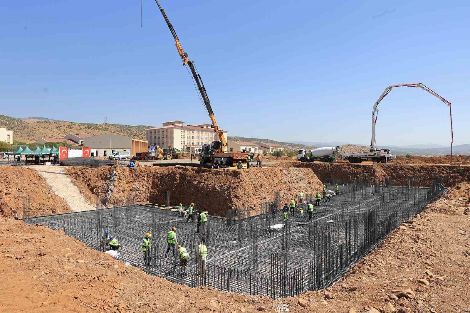 Bing&ouml;l&rsquo;de &ouml;zel eğitim okulunun temeli atıldı
