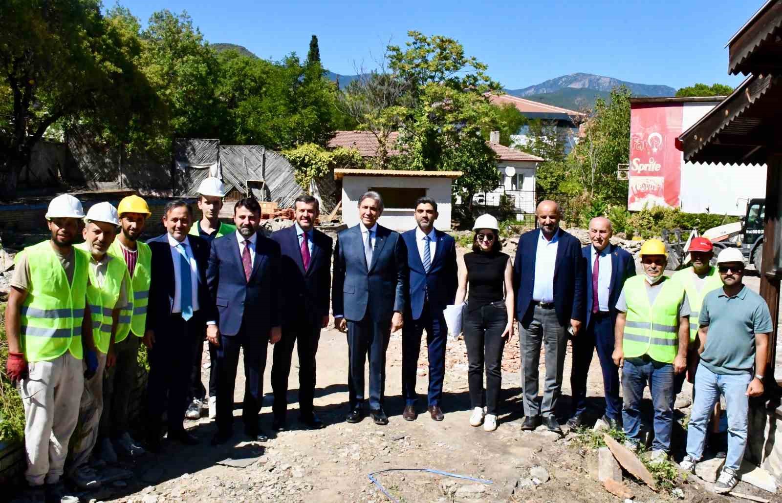 Başkan Demir, Karabük Belediyesinin çalışmalarını inceledi