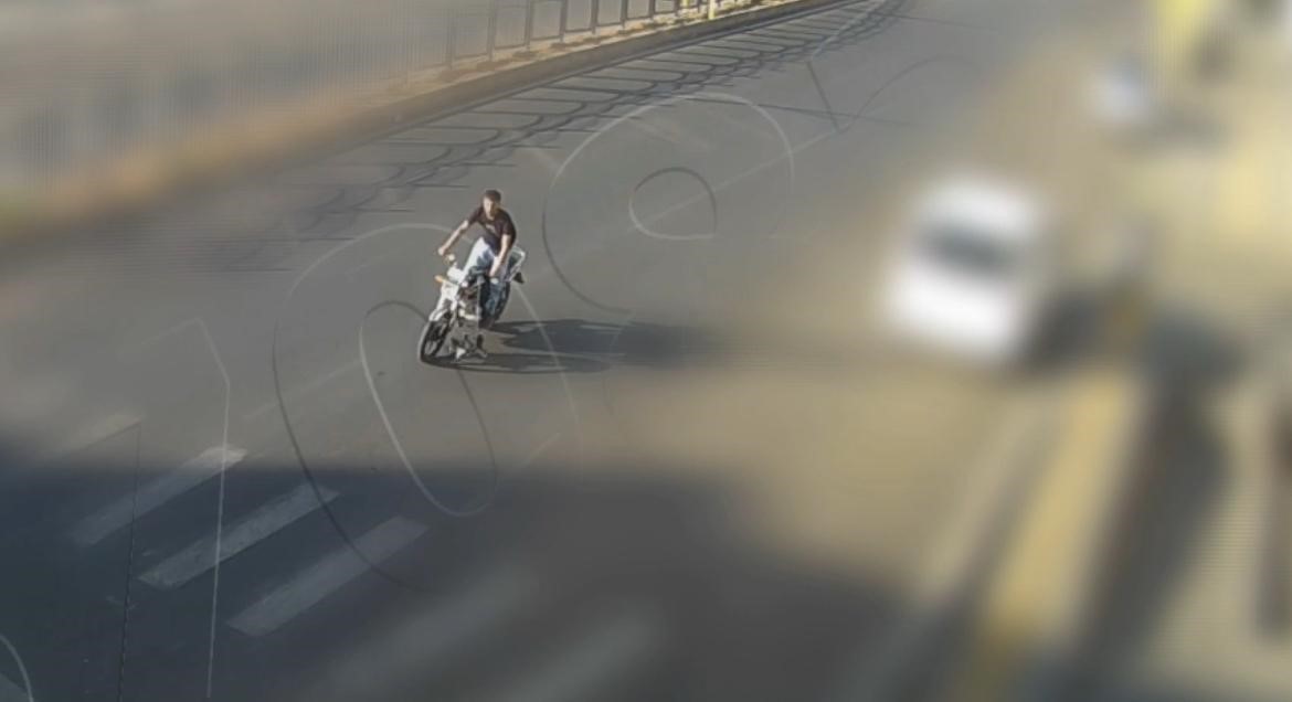 Bing&ouml;l&rsquo;de &ccedil;aldığı motosikletle yakalanan ş&uuml;pheli tutuklandı
