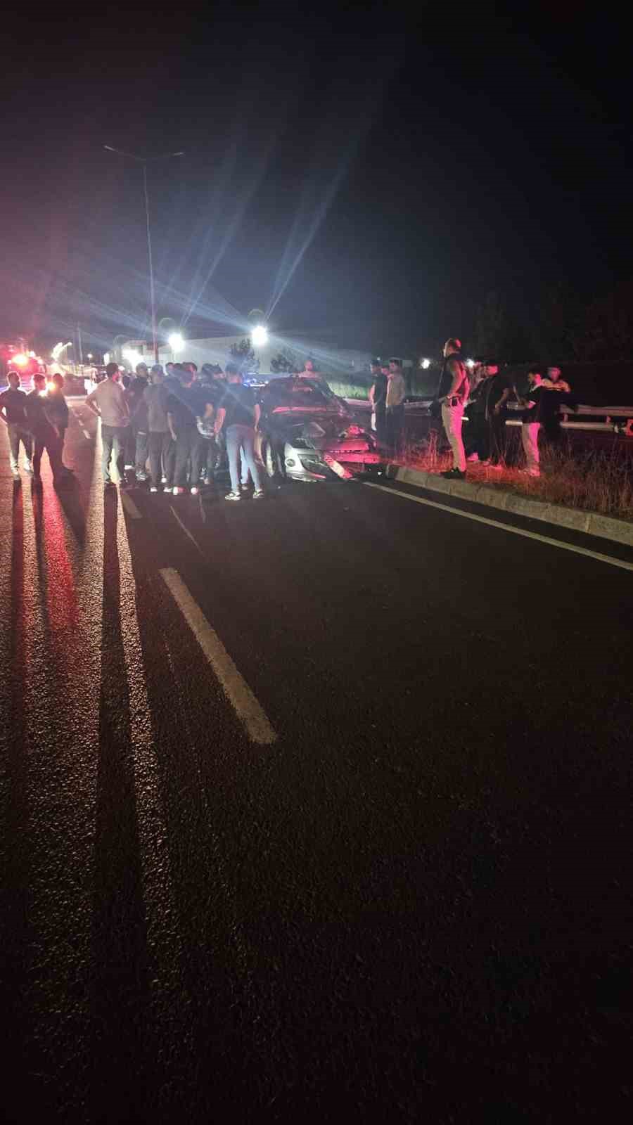 Tekirdağ&rsquo;da feci kaza: 16 yaşındaki kız hayatını kaybetti, 2 kişi yaralandı
