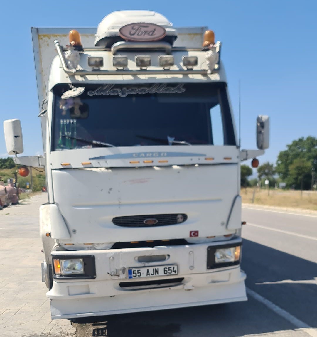 Samsun Ala&ccedil;am&rsquo;da 15 dakika arayla iki kaza kamerada
