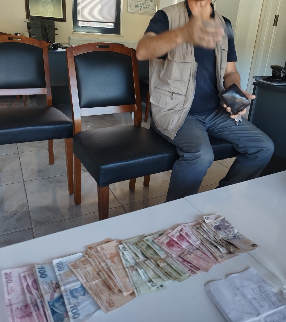 Devrek&rsquo;te zabıtadan dilenci operasyonu
