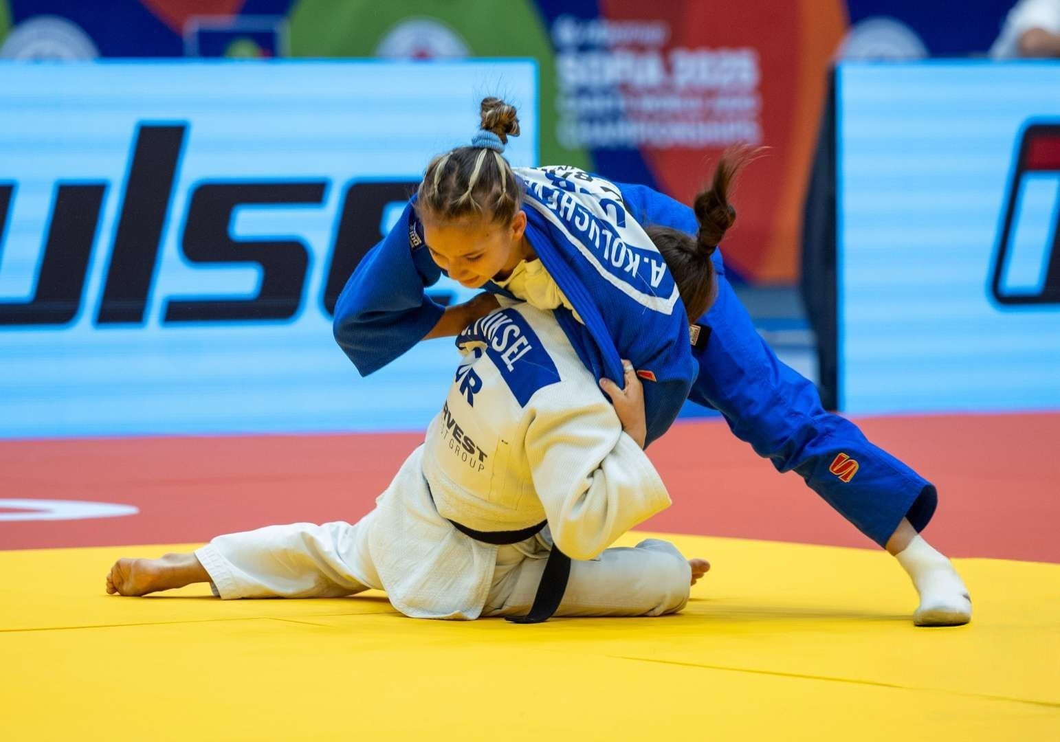 Ümraniyeli sporcu Sema Nur Yüksel Dünya Ümitler Judo Şampiyonası’nda gümüş madalyanın sahibi oldu
