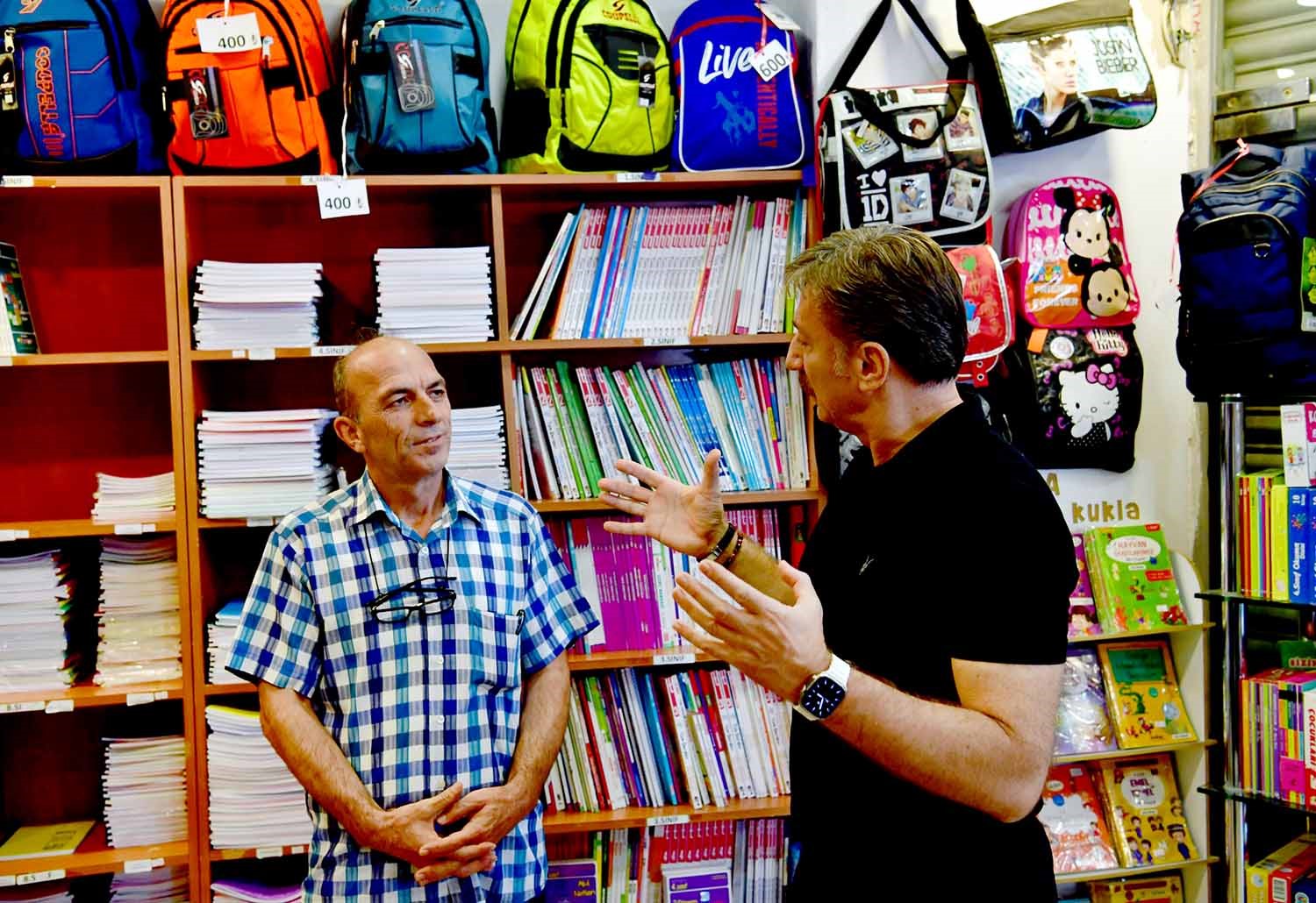 Küçükçekmece Belediyesi’nden 6 bin öğrenciye kırtasiye desteği