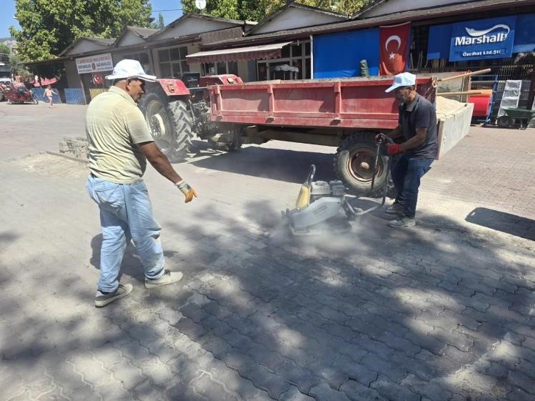 Bayırköy Belediyesi’nden yol ve çevre düzenleme atağı