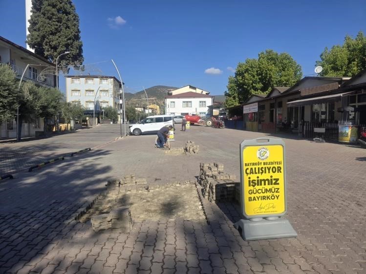 Bayırköy Belediyesi’nden yol ve çevre düzenleme atağı
