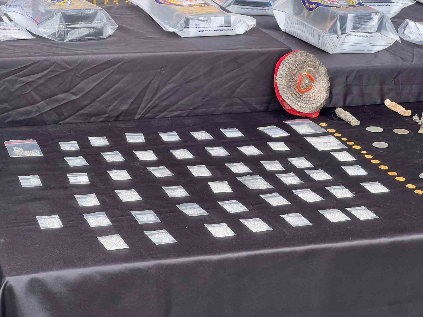 Kapalıçarşı’da kaçak pırlanta operasyonunda gözaltı sayısı 43’e yükseldi