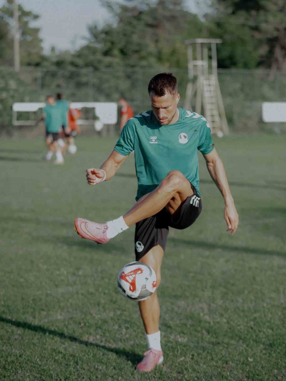 Sakaryaspor, Boluspor maçının hazırlıklarını sürdürdü
