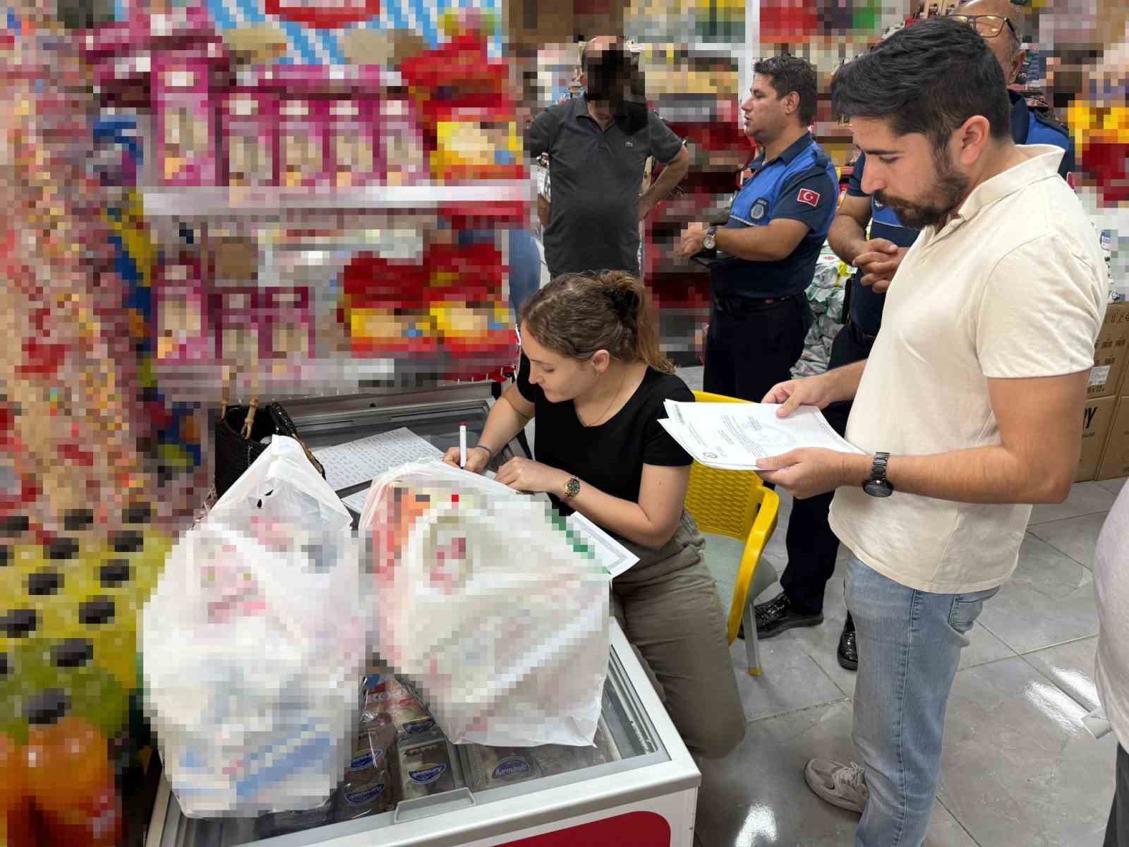 Şanlıurfa’da 554 adet ruhsatsız ilaç ele geçirildi