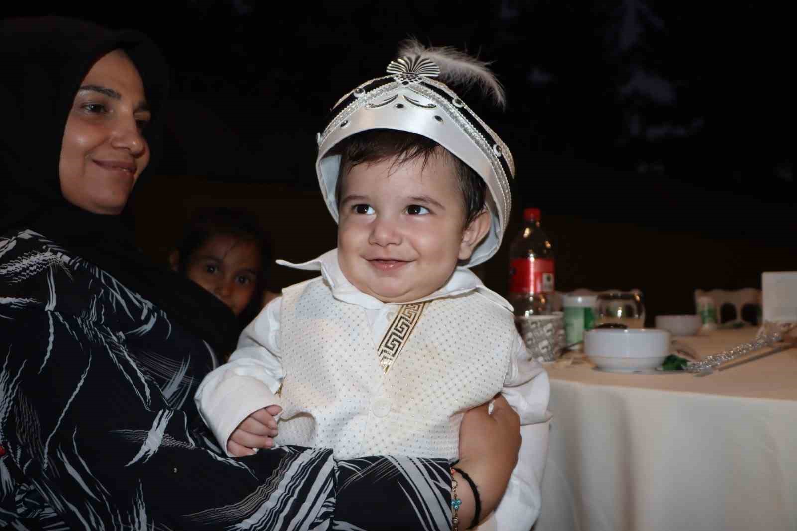 Şanlıurfa’da toplu sünnet şöleni