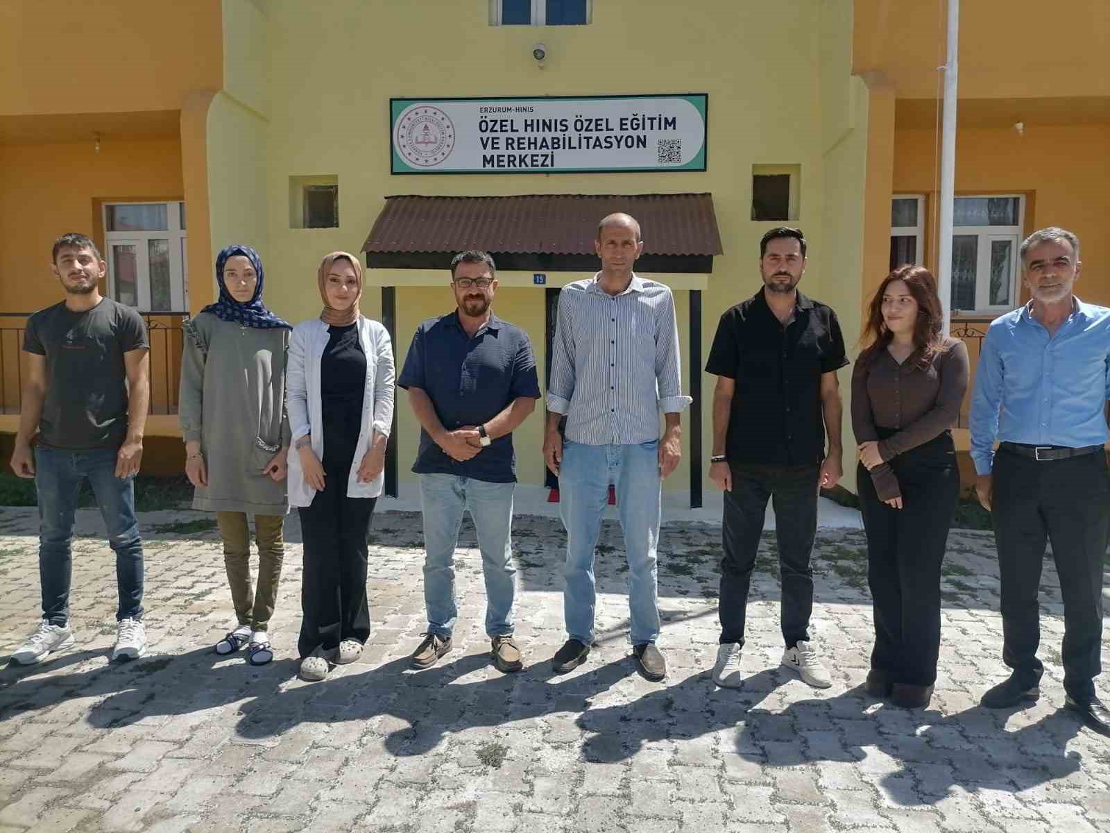 Hınıs rehberlik araştırma merkezi istiyor