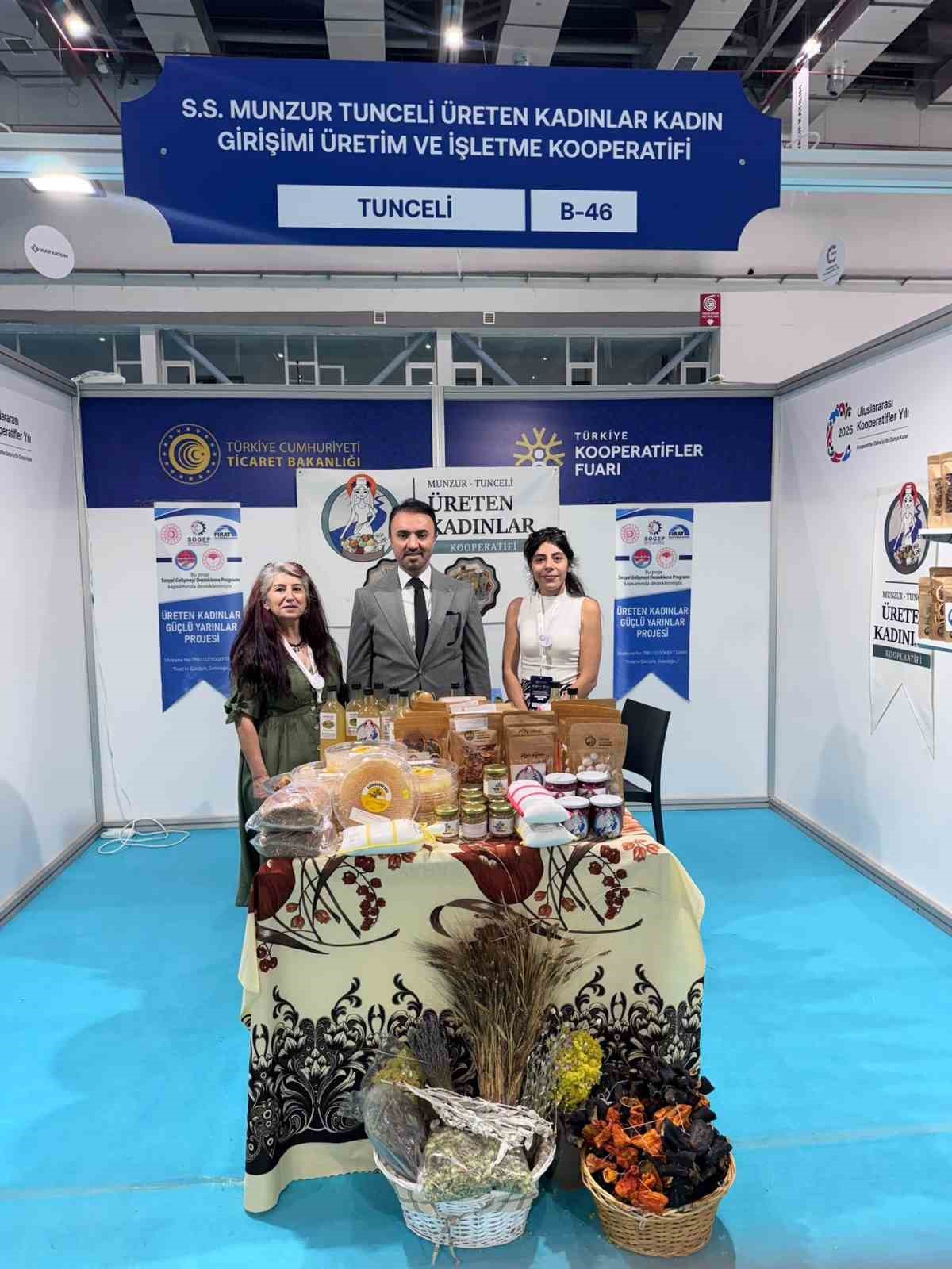 Tuncelili kadınlar T&uuml;rkiye Kooperatifler Fuarı&rsquo;nda

