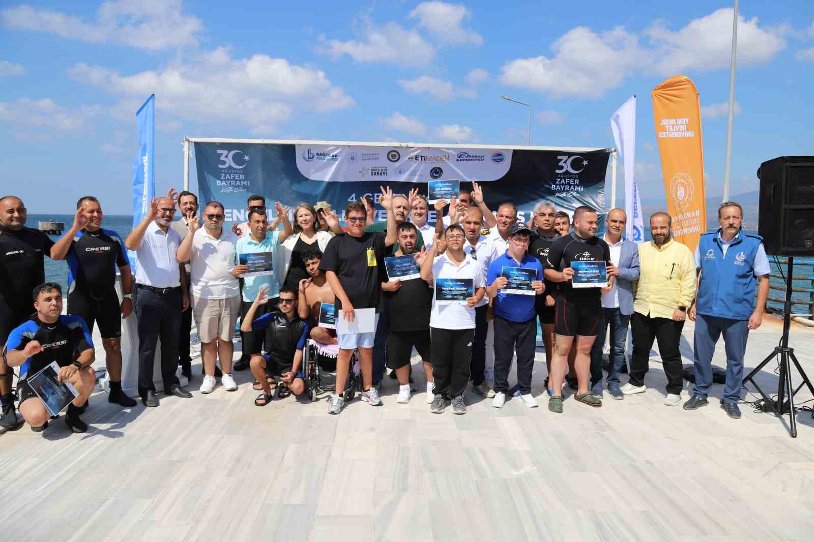 Bandırma&rsquo;da 30 Ağustos&rsquo;ta engelsiz zafer dalışı yapıldı
