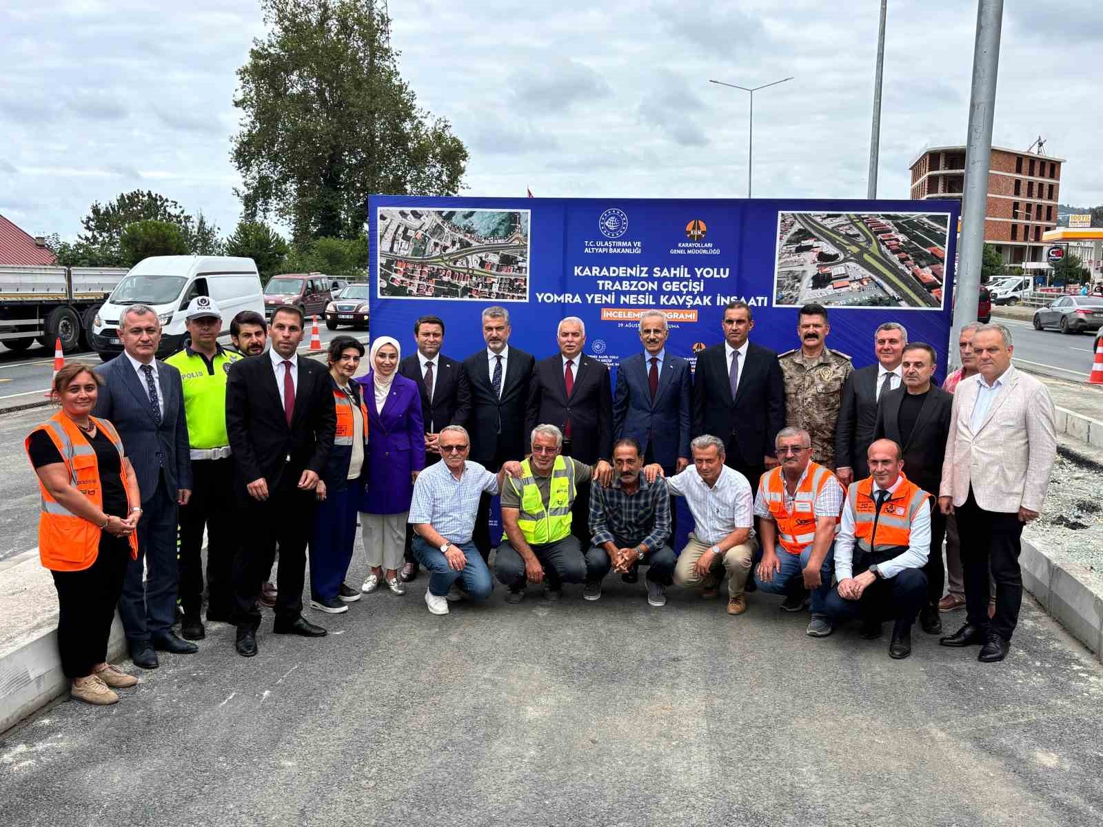 Bakan Uraloğlu’ndan Yomra yeni nesil kavşak inşaatında inceleme