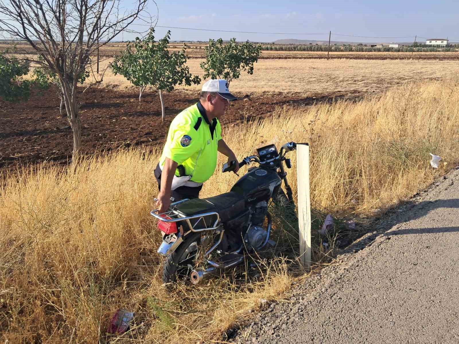 Kilis’te 6 kişinin bindiği motosiklet devrildi: 6 yaralı