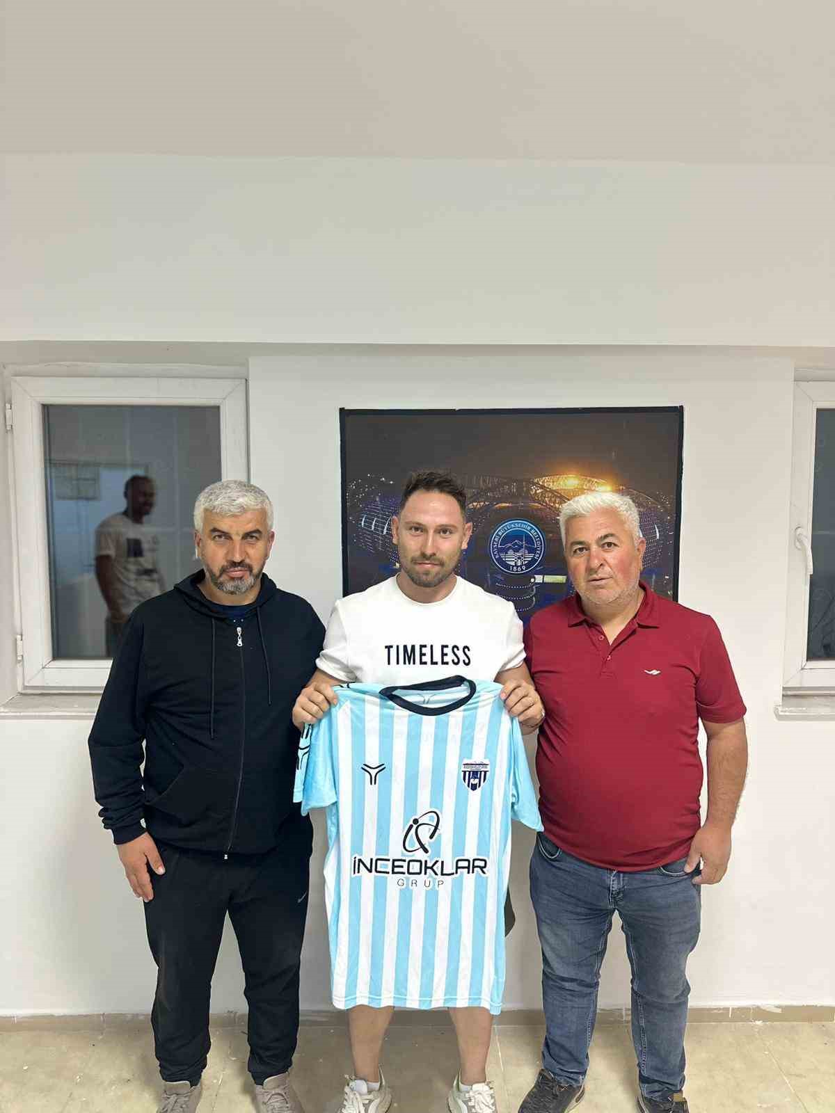 Başakpınarspor’dan 6 transfer birden
