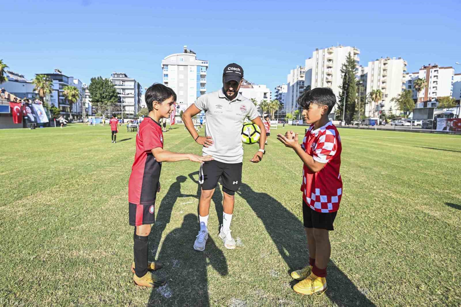 Muratpaşa’da Zafer Turnuvası
