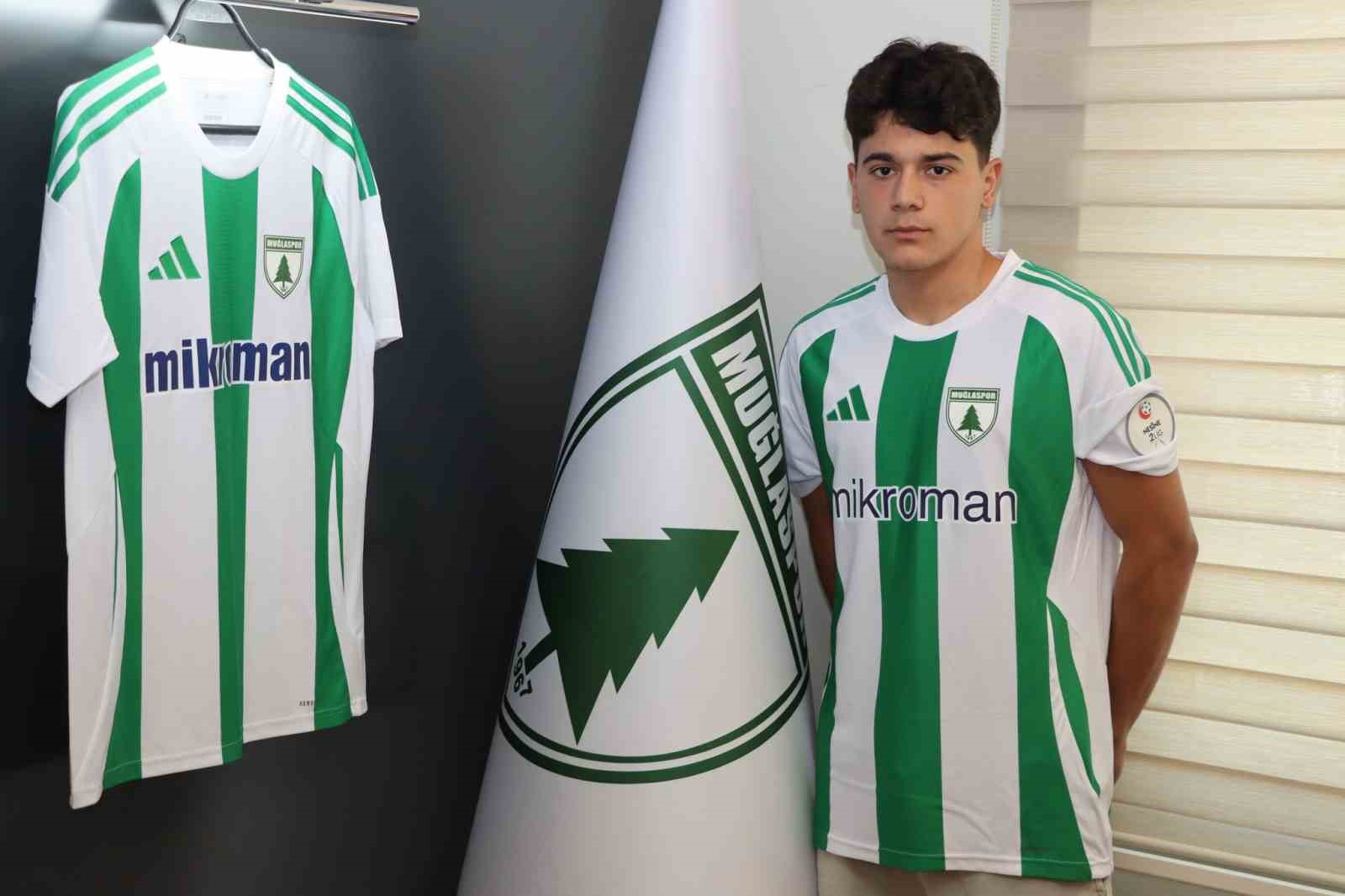 Muğlaspor’da altyapıdan A takıma Şimşek imza attı