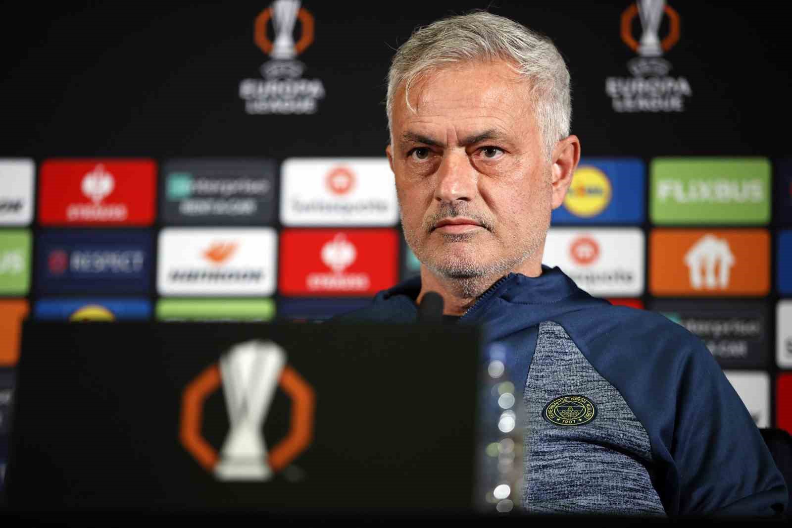 Portekizli teknik adamlar Fenerbahçe’de şampiyonluk yaşayamadı
