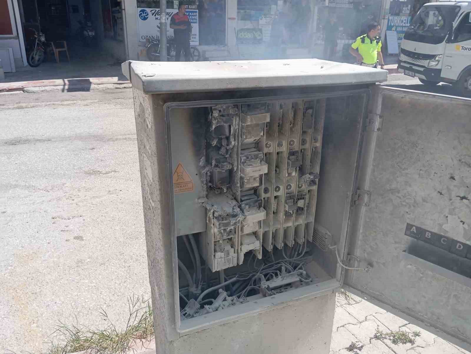 Samandağ’da trafo yangını çıktı
