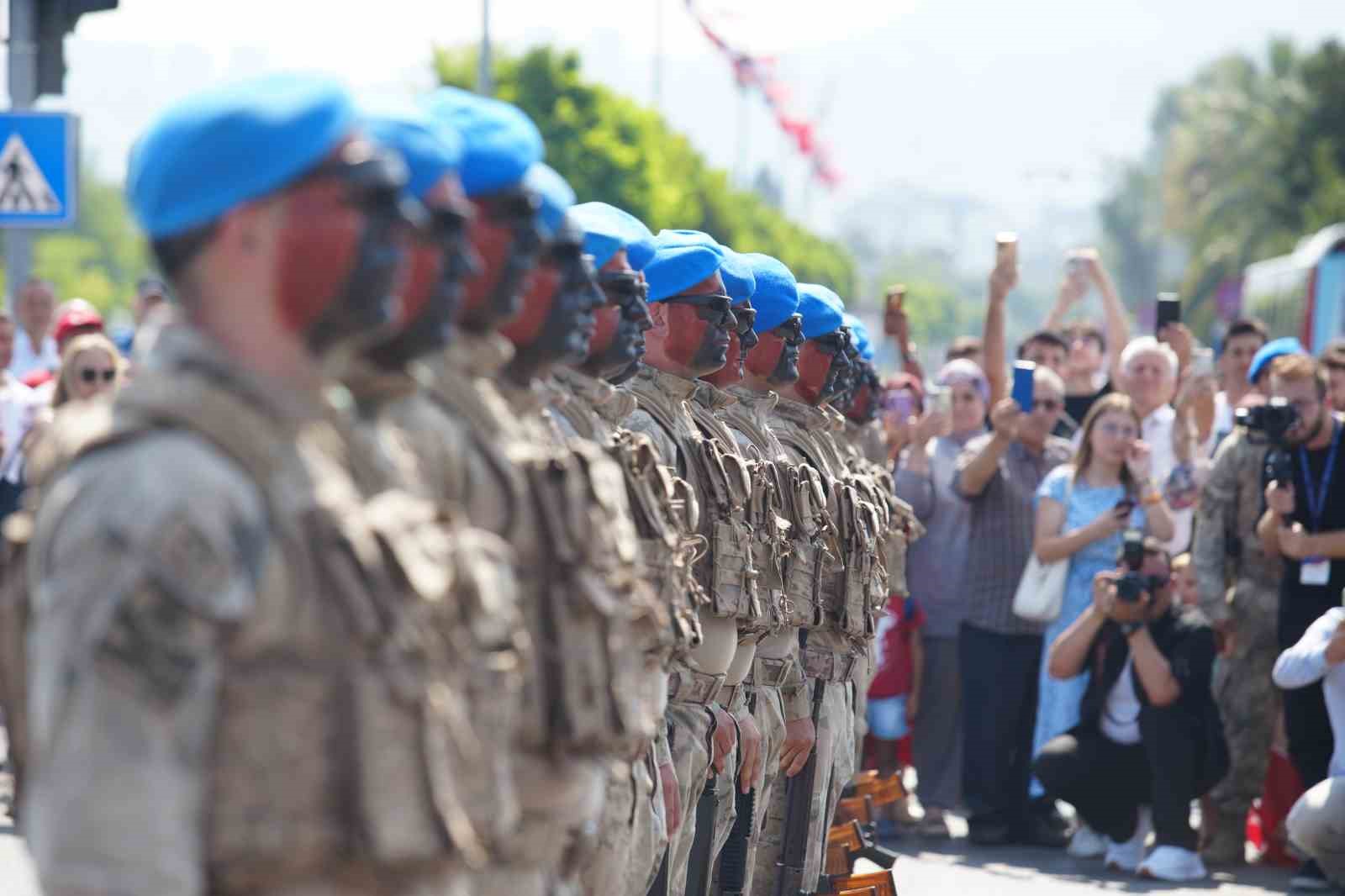 Samsun&rsquo;da Zafer Bayramı coşkuyla kutlandı
